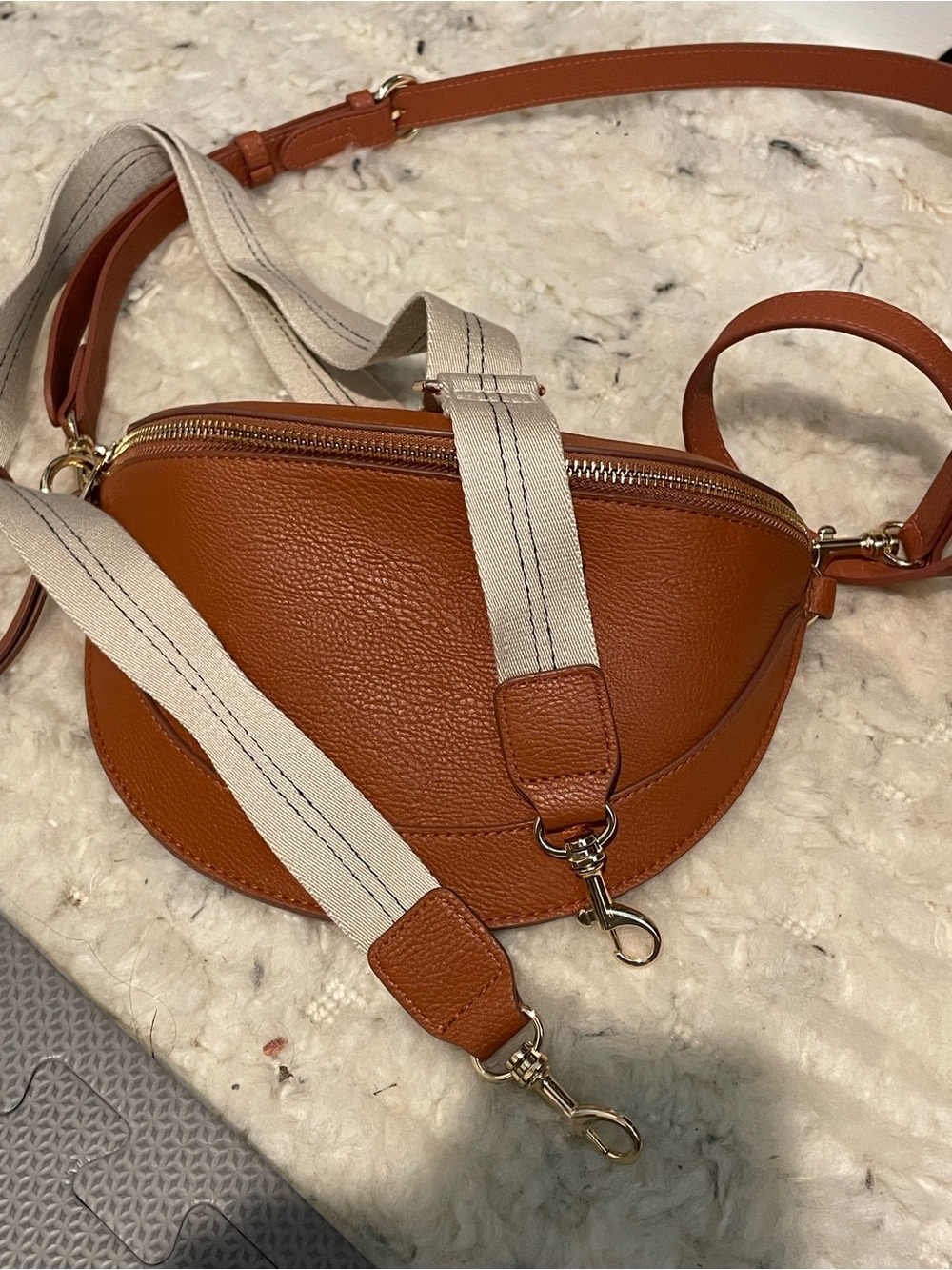 Universal Thread Tan Leather Crescent Crossbody with 2 removable straps